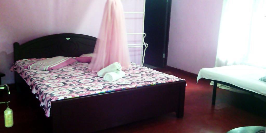 Haniffas Holiday Inn Канди Номер фото